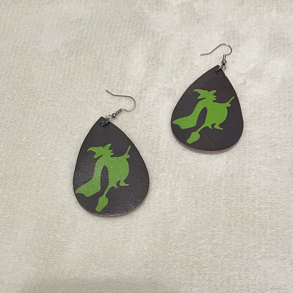 Halloween Witch Leather Style Teardrop Earrings NEW